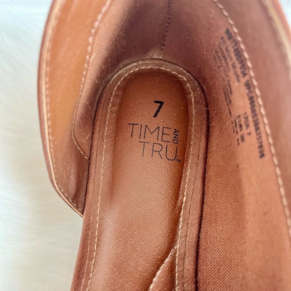 Brown Women's Shoes - Picture 2 of 5
